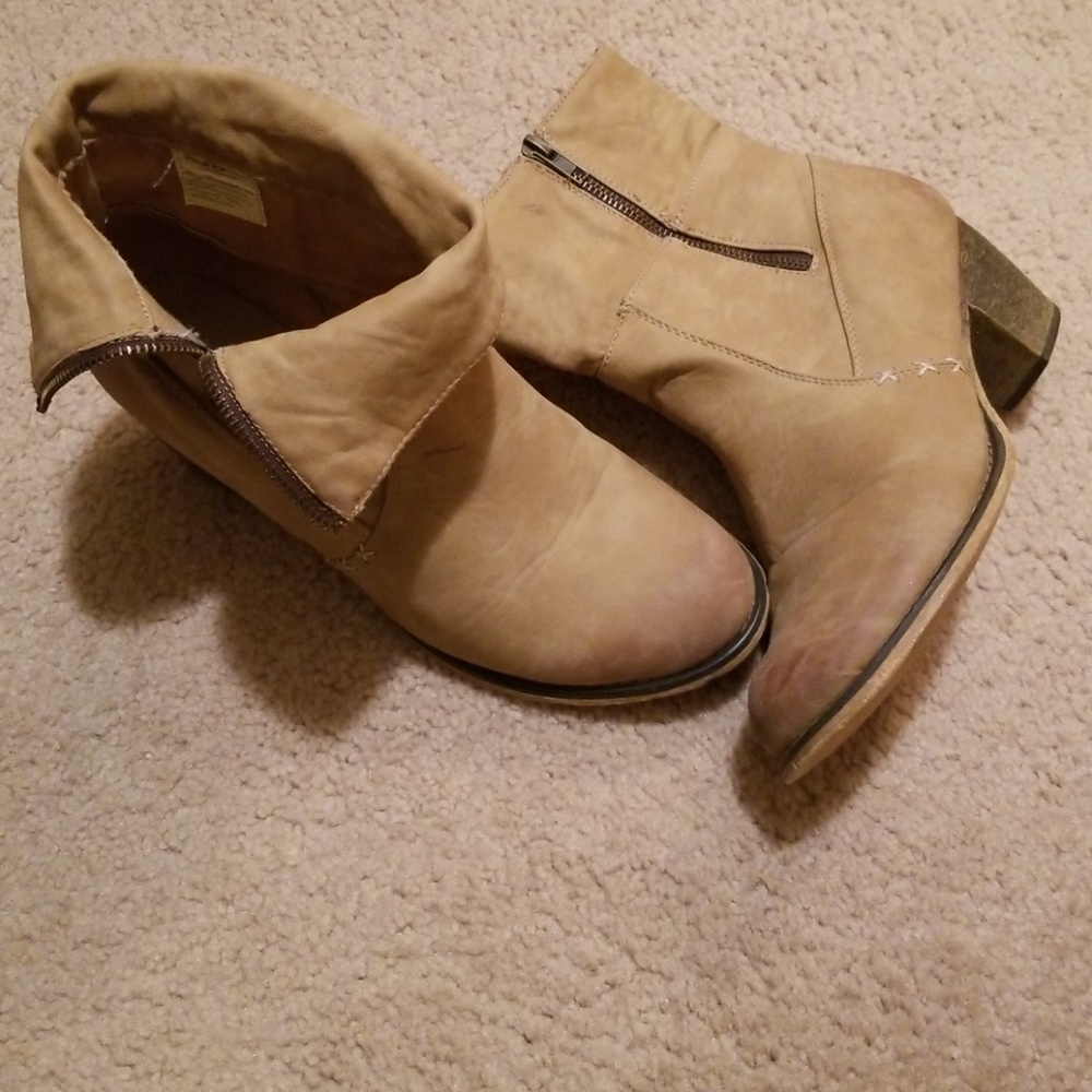 Eddie Moran boots